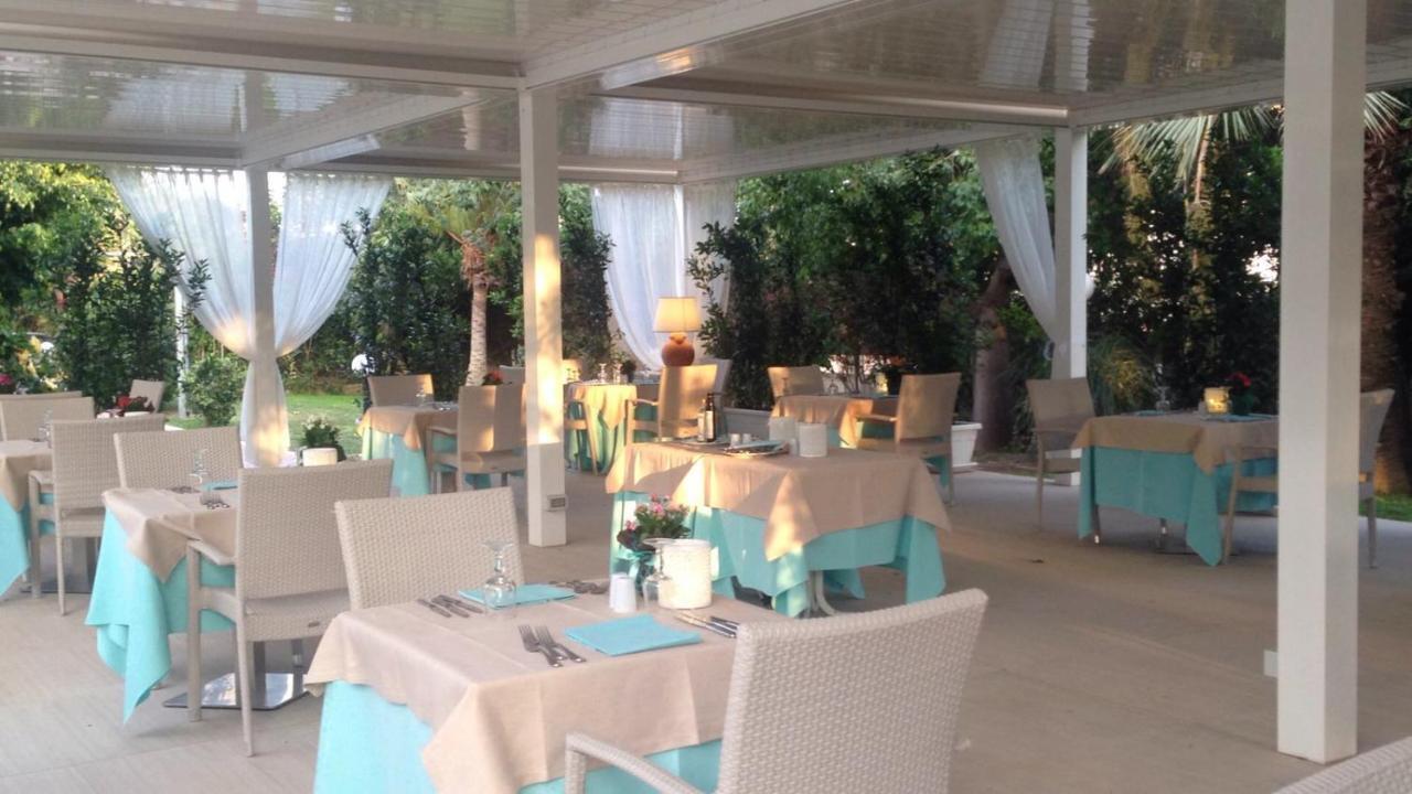 فندق Acacia Marina مارينا دي راغوزا المظهر الخارجي الصورة